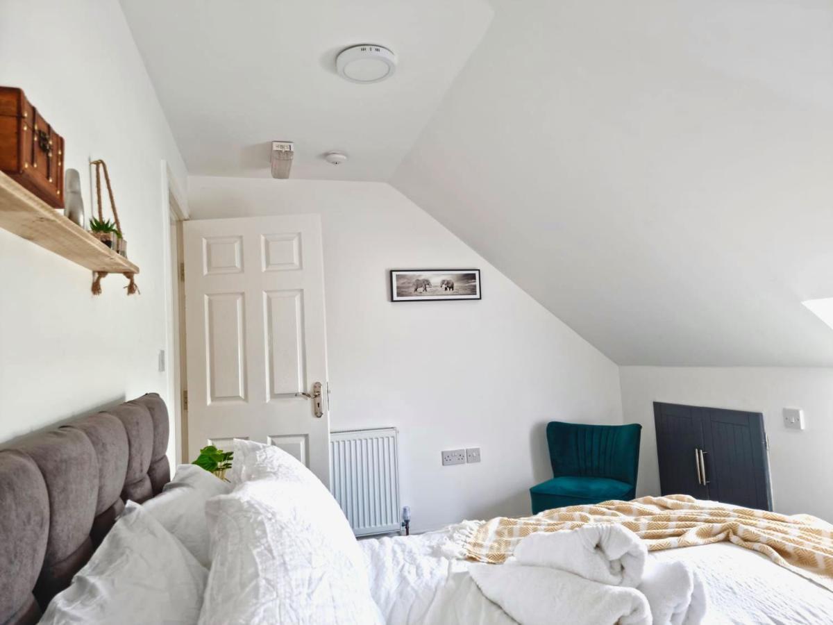 Cosy 3 Bed Apartment Near Birmingham Airport & Nec Perfect For Groups & Contractors! Luaran gambar