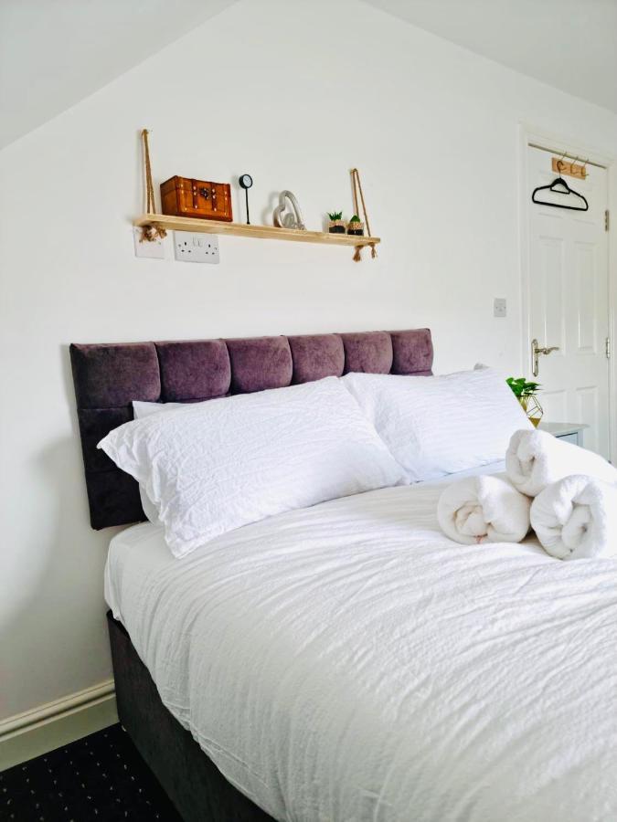 Cosy 3 Bed Apartment Near Birmingham Airport & Nec Perfect For Groups & Contractors! Luaran gambar